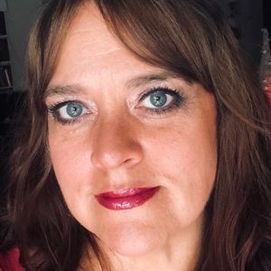 Meet your Posher, Candice